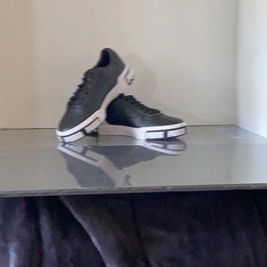 New puma sneakers